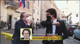 PD, M5S e Renzi, il Vespone non risparmia nessuno thumbnail