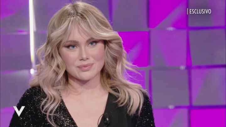 Jasmine Carrisi L Intervista Integrale Verissimo Video Mediaset Play