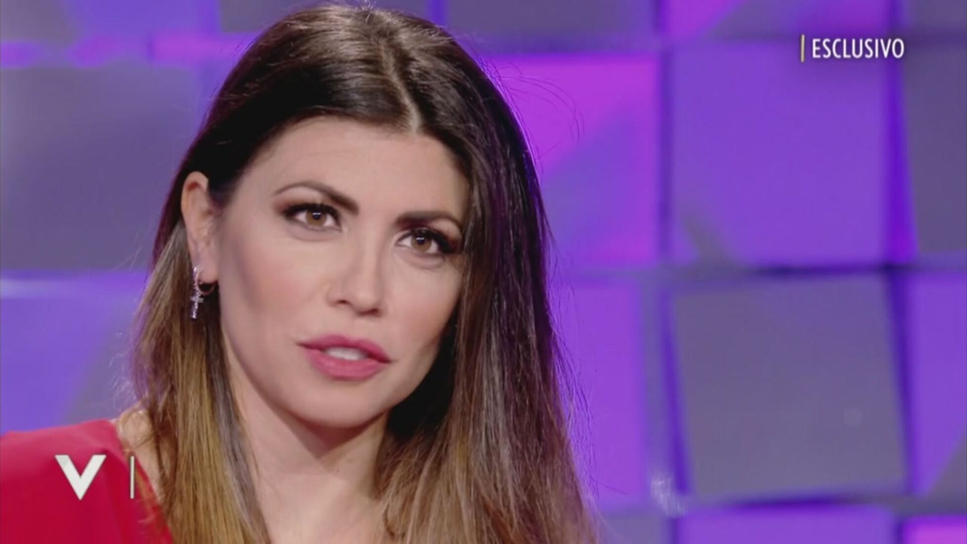 Flora Canto Il Rapporto Con I Genitori Verissimo Video Mediaset Infinity