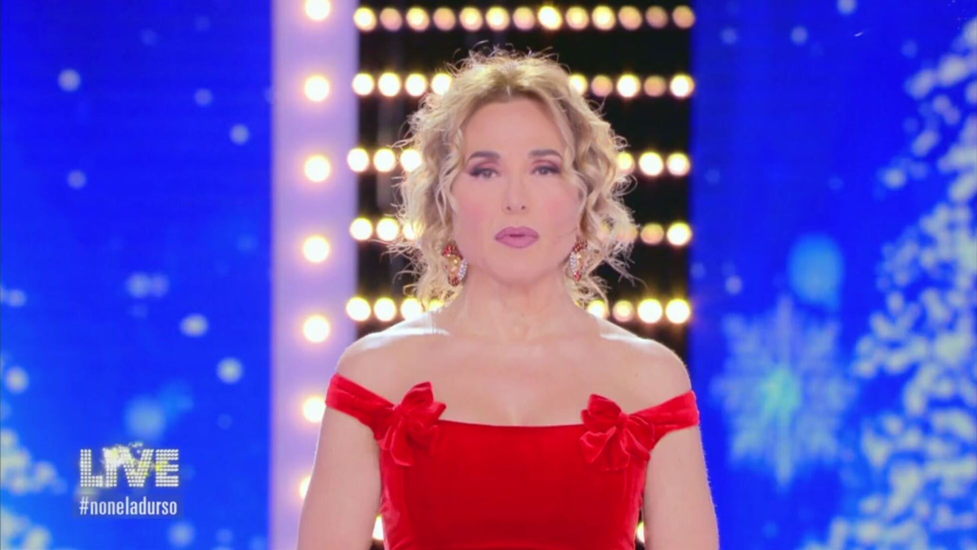 Live Non E La D Urso Puntata Del 20 Dicembre Video Mediaset Play