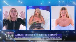 "Angela di Mondello è l'idolo degli ignoranti" thumbnail
