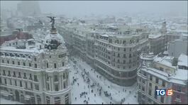 Tempesta di neve in Spagna thumbnail