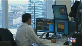 Spread, effetto Draghi. Fiducia nell'economia thumbnail