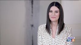 L'orgoglio e l'emozione di Laura Pausini per la nomination agli Oscar thumbnail