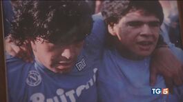 La partita nel fango il cuore di Maradona thumbnail
