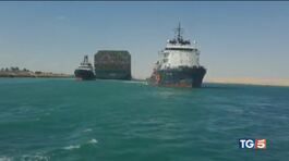 Nave liberata, Suez riaperto thumbnail
