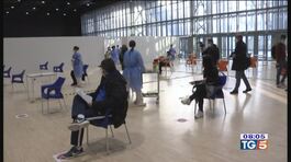 Vaccini in farmacia occorre accelerare thumbnail