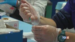Fragile equilibrio tra consegne e vaccinazioni thumbnail