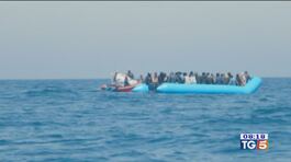 Nuova ondata di sbarchi a Lampedusa thumbnail