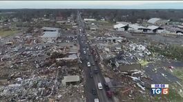 La notte dei tornado midwest devastato thumbnail