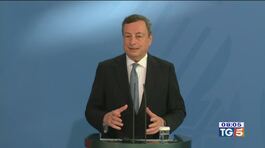 Draghi-Merkel: intesa sui migranti thumbnail