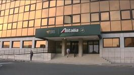 Il no dei sindacati alla nuova Alitalia thumbnail