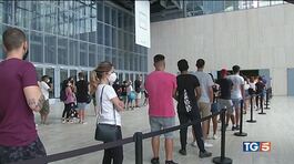 Giovani, sì al vaccino! Follia assembramenti thumbnail