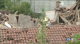 Torino, crolla palazzo morto bimbo di 4 anni thumbnail
