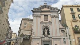 Crolla una chiesa a Napoli thumbnail