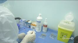 Vaccini, così Draghi accelera thumbnail