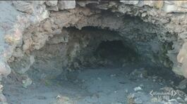 Nelle grotte dell'Etna thumbnail