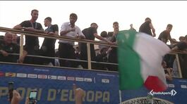 È polemica sul bus azzurro thumbnail