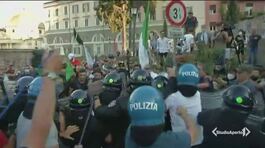 Violenze no vax, massima allerta thumbnail