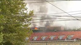 Ultimora, incendio in pieno centro  a Torino thumbnail