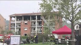 Crolla palazzina, morta una donna thumbnail