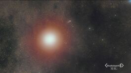Il cacciatore di comete con le foto astronomiche thumbnail