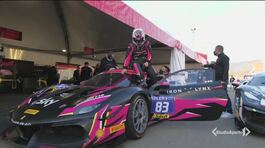 La Ferrari si tinge di rosa thumbnail