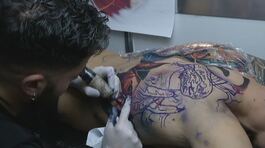 Tatuaggi, al bando i colori thumbnail