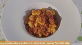 Gnocchi di polenta con ragù di cotechino thumbnail