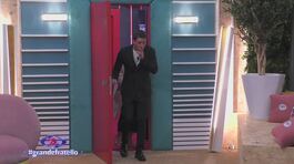 Gli inquilini scoprono chi si è salvato al televoto thumbnail
