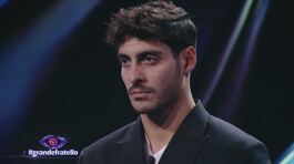 Javier Martinez tra Zeudi Di Palma e Helena Prestes thumbnail