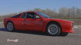 Lancia rally 037, nata per correre thumbnail