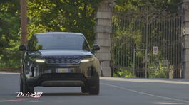 Monica Sala prova la Range Rover Evoque thumbnail