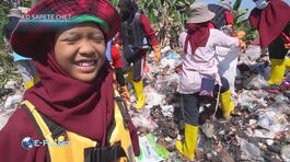 I rifiuti plastici in Indonesia e il disastro ambientale thumbnail