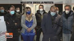 Napoli, la protesta dei ristoratori