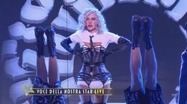 La leggenda Madonna canta "Vogue" thumbnail