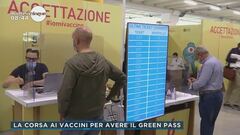 La corsa ai vaccini per avere il green pass