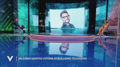Enrico Papi: "Ho sofferto di bullismo televisivo"