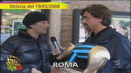 Striscia vintage, Fiorello consegna il Tapiro a Staffelli thumbnail