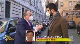 Politica nel caos, il Vespone infierisce thumbnail