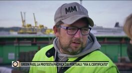 Green pass, la protesta pacifica dei portuali: "Via il certificato" thumbnail