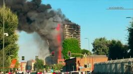 Milano: la tragedia del grattacielo in fiamme thumbnail