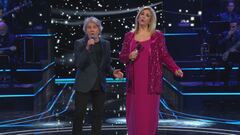 Iva Zanicchi e Fausto Leali cantano "Deborah"