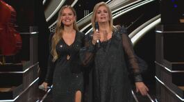 Iva Zanicchi e Lola Ponce cantano "Sabor a Mi" thumbnail