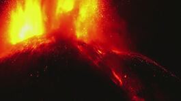 Etna, raccolti in cenere thumbnail