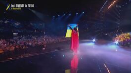 Le star in concerto per l'Ucraina thumbnail