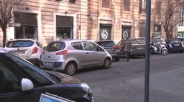 Mezz'ora al giorno per parcheggiare thumbnail