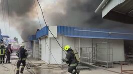 Civili in fuga dal Donbass thumbnail