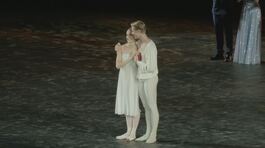 Proposta di matrimonio all'Arena thumbnail