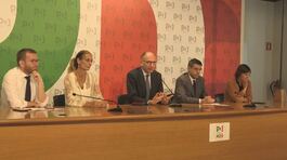 PD, sì al centro e no a Renzi thumbnail